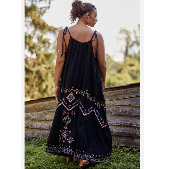 EMBROIDERED MAXI DRESS - Picture 3 of 14